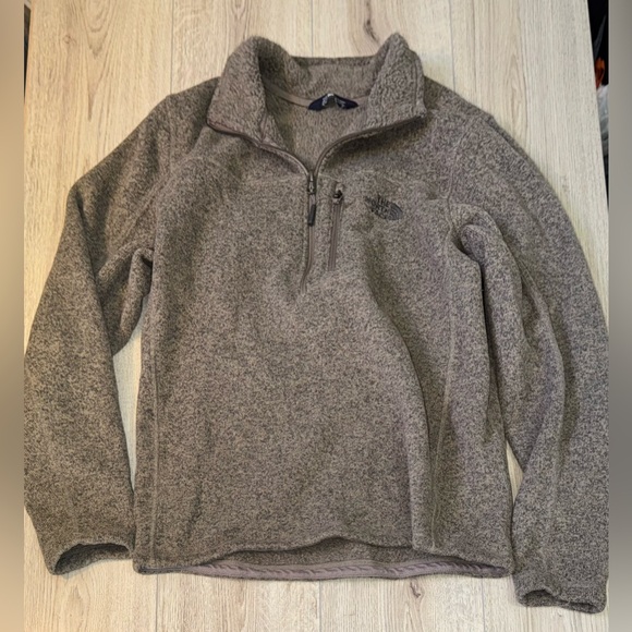 The North Face Men's green quarter Zip up sweatshirt Sweater - Picture 1 of 3